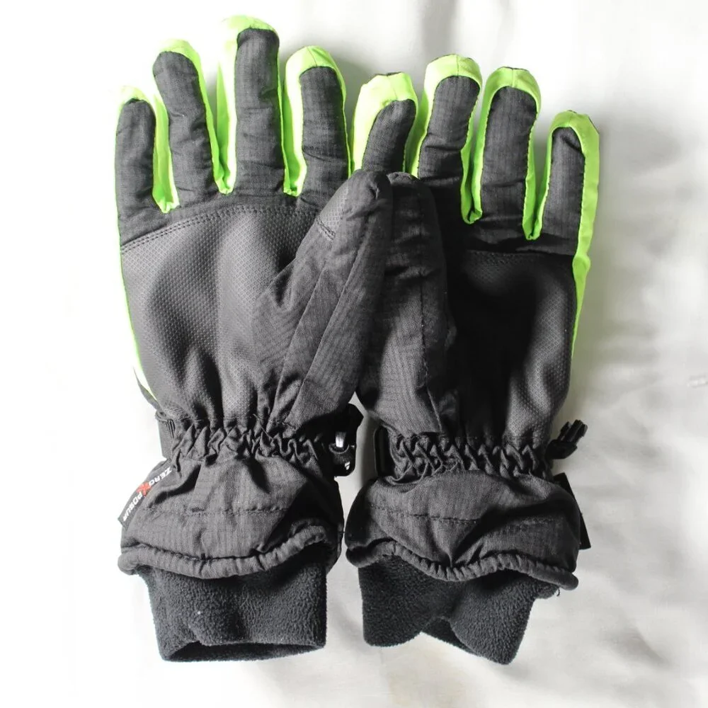 ZeroXposur Boys Large Black Insulated Winter Snow Gloves